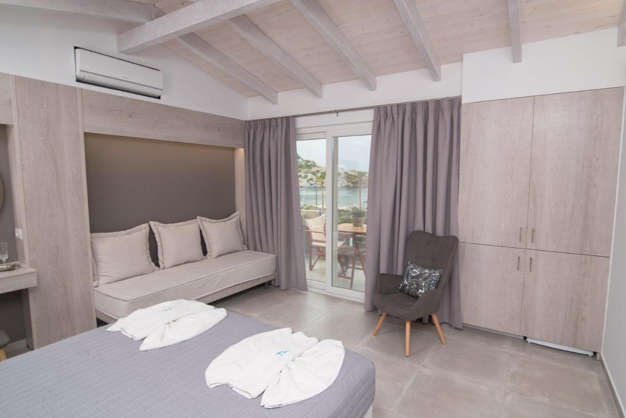 Dora Apartments Agia Pelagia  Extérieur photo