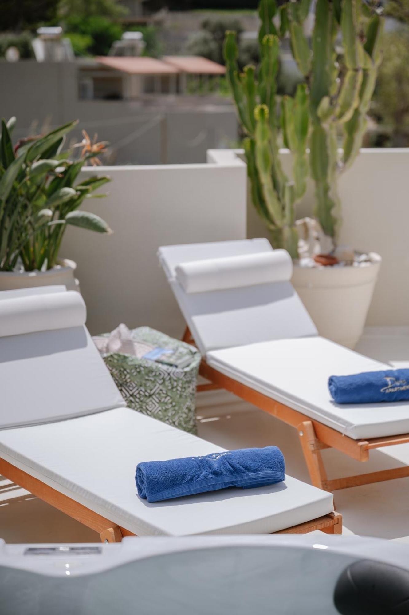Dora Apartments Agia Pelagia  Extérieur photo