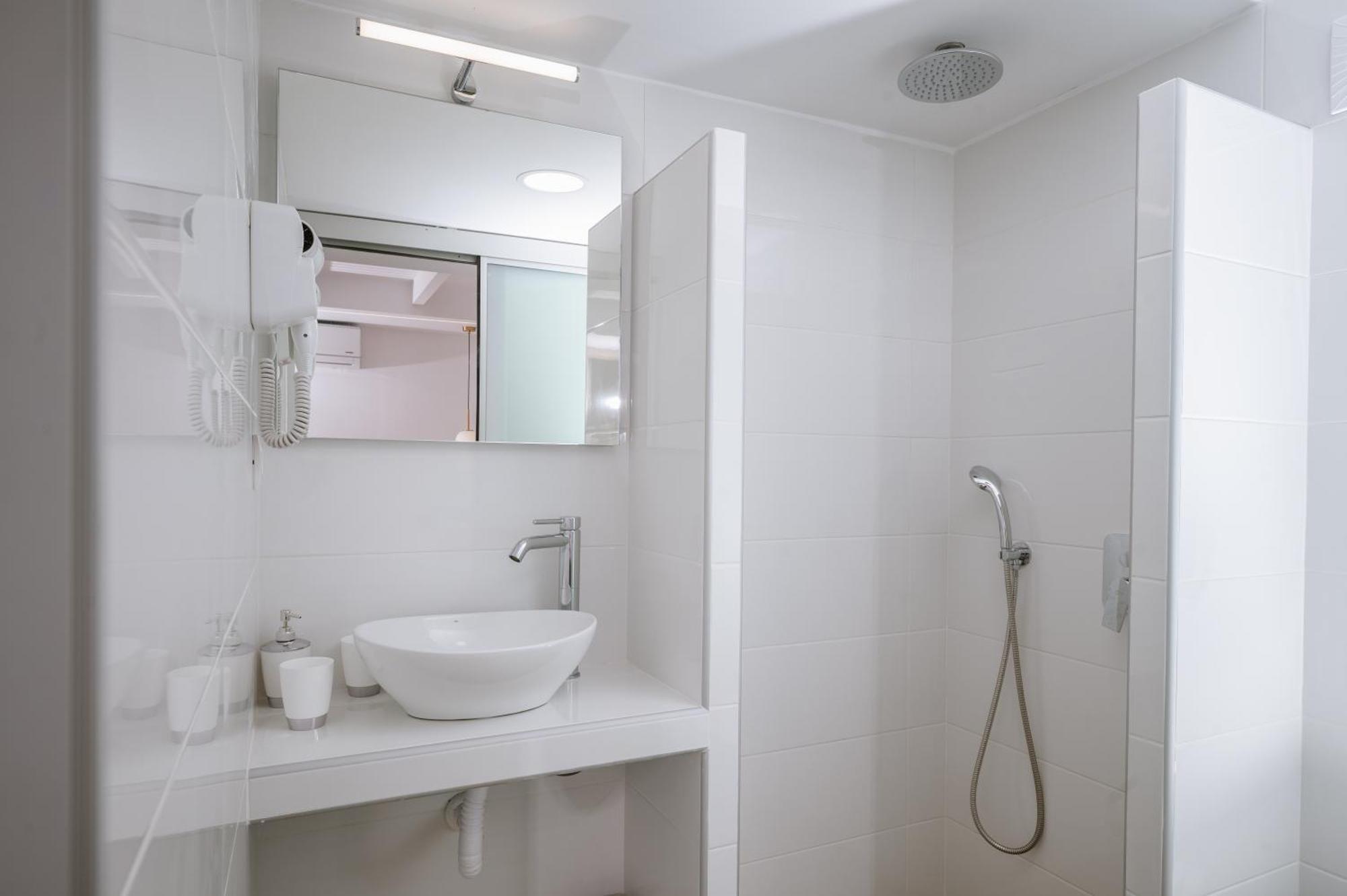 Dora Apartments Agia Pelagia  Extérieur photo