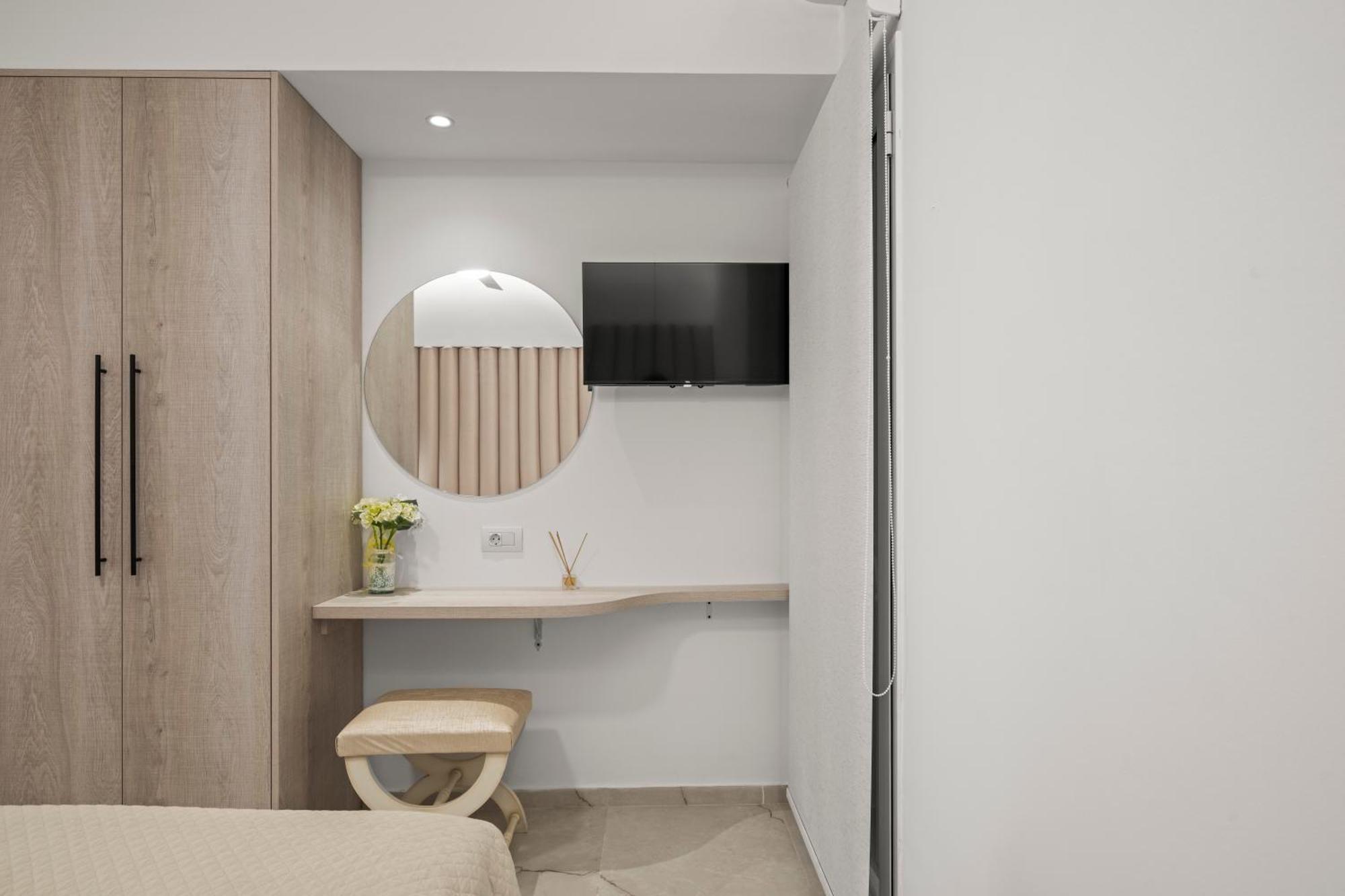 Dora Apartments Agia Pelagia  Extérieur photo